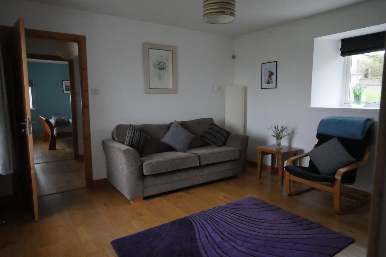 Macleod Cottage - Isle Of Lewis Self-Catering Port of Ness エクステリア 写真