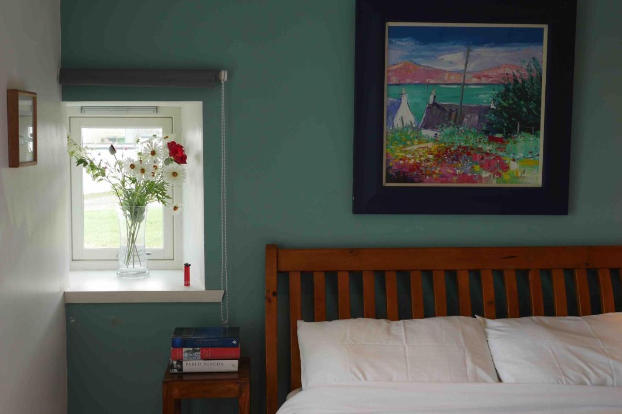 Macleod Cottage - Isle Of Lewis Self-Catering Port of Ness エクステリア 写真